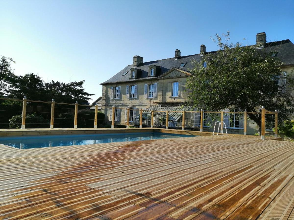 Bed & Breakfast Chateau Les Cedres Bretteville-l'Orgueilleuse Exterior foto