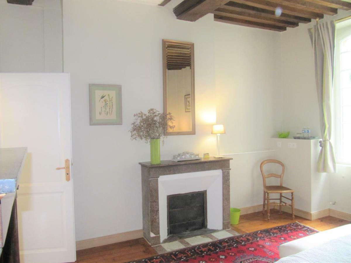 Bed & Breakfast Chateau Les Cedres Bretteville-l'Orgueilleuse Exterior foto
