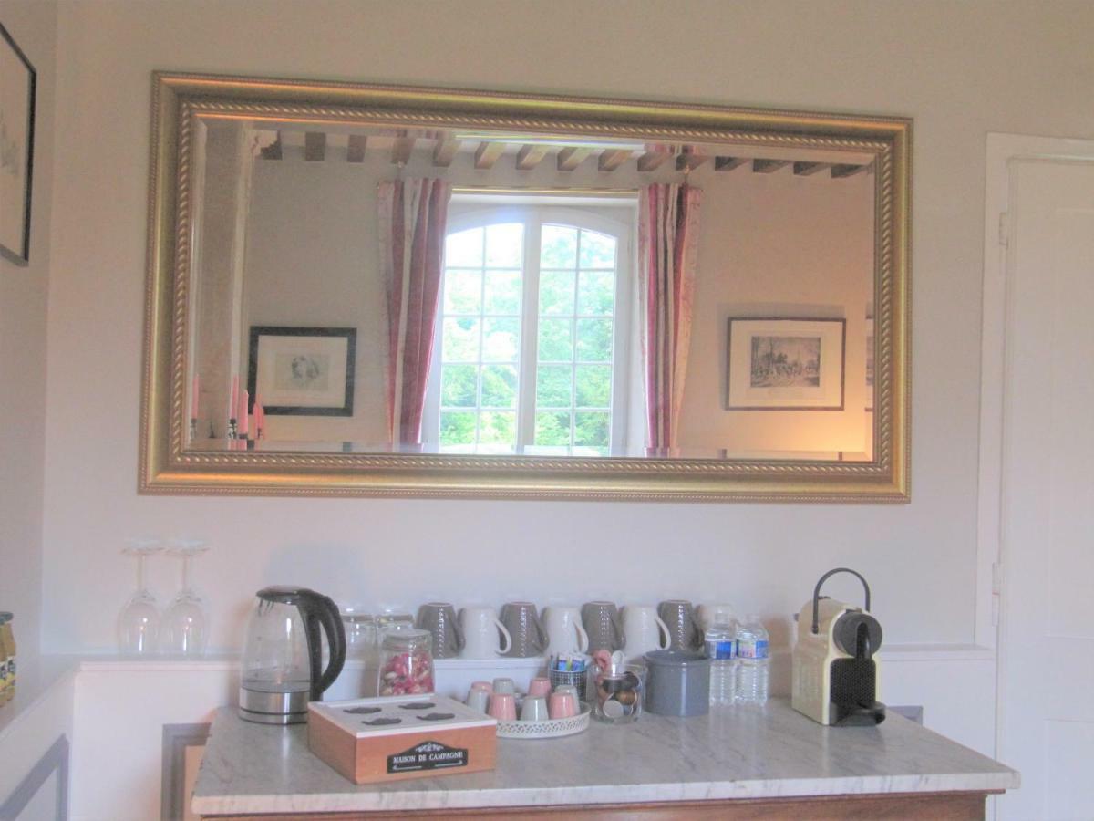 Bed & Breakfast Chateau Les Cedres Bretteville-l'Orgueilleuse Exterior foto