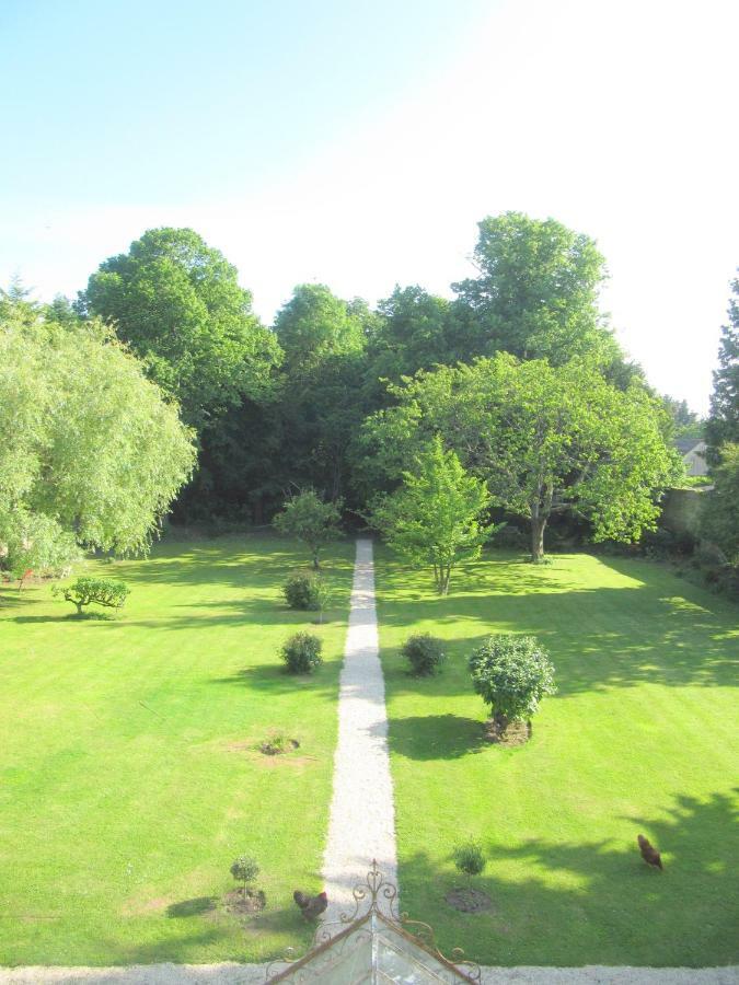 Bed & Breakfast Chateau Les Cedres Bretteville-l'Orgueilleuse Exterior foto