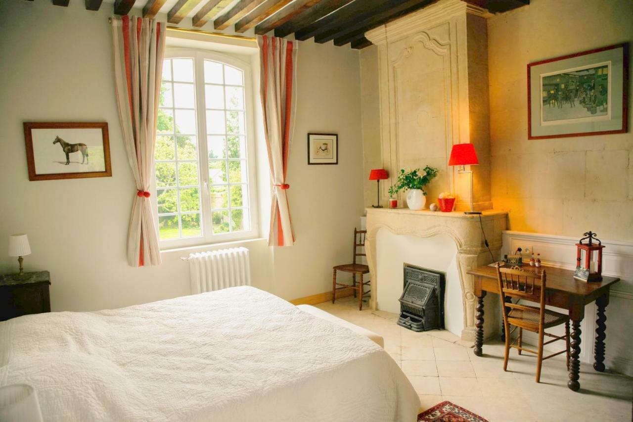 Bed & Breakfast Chateau Les Cedres Bretteville-l'Orgueilleuse Exterior foto