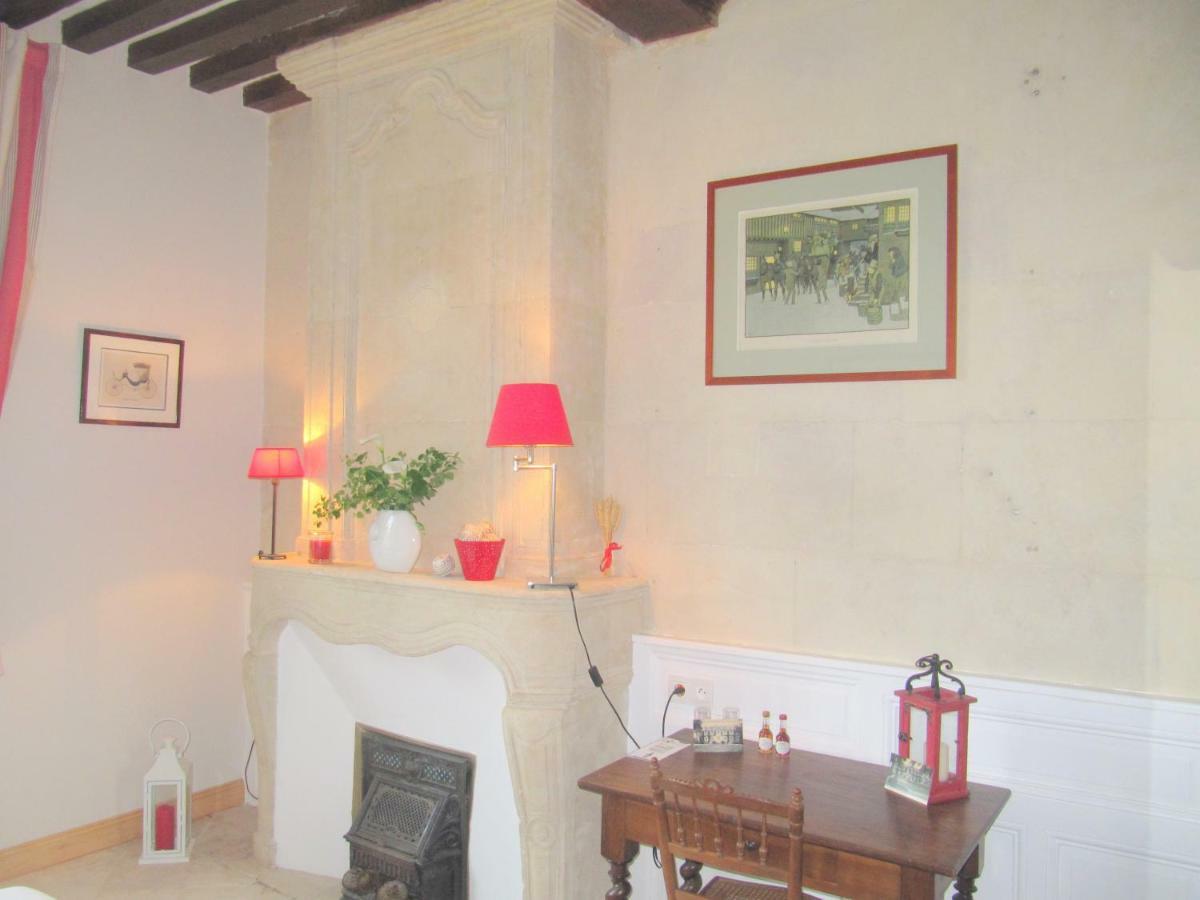 Bed & Breakfast Chateau Les Cedres Bretteville-l'Orgueilleuse Exterior foto