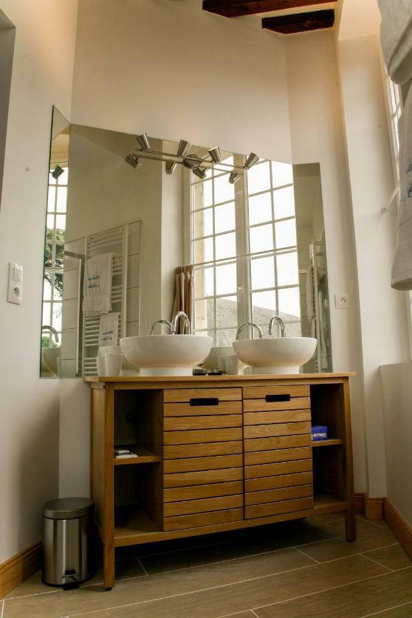 Bed & Breakfast Chateau Les Cedres Bretteville-l'Orgueilleuse Exterior foto